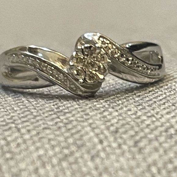 Sterling Silver & Diamond Ring – Size‎ 11.5 - Picture 8 of 10